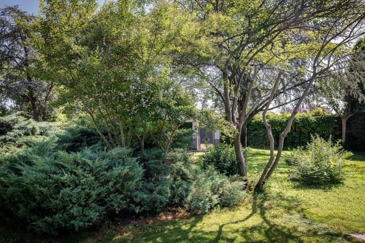 Villa Sequoia 莱尼 外观 照片