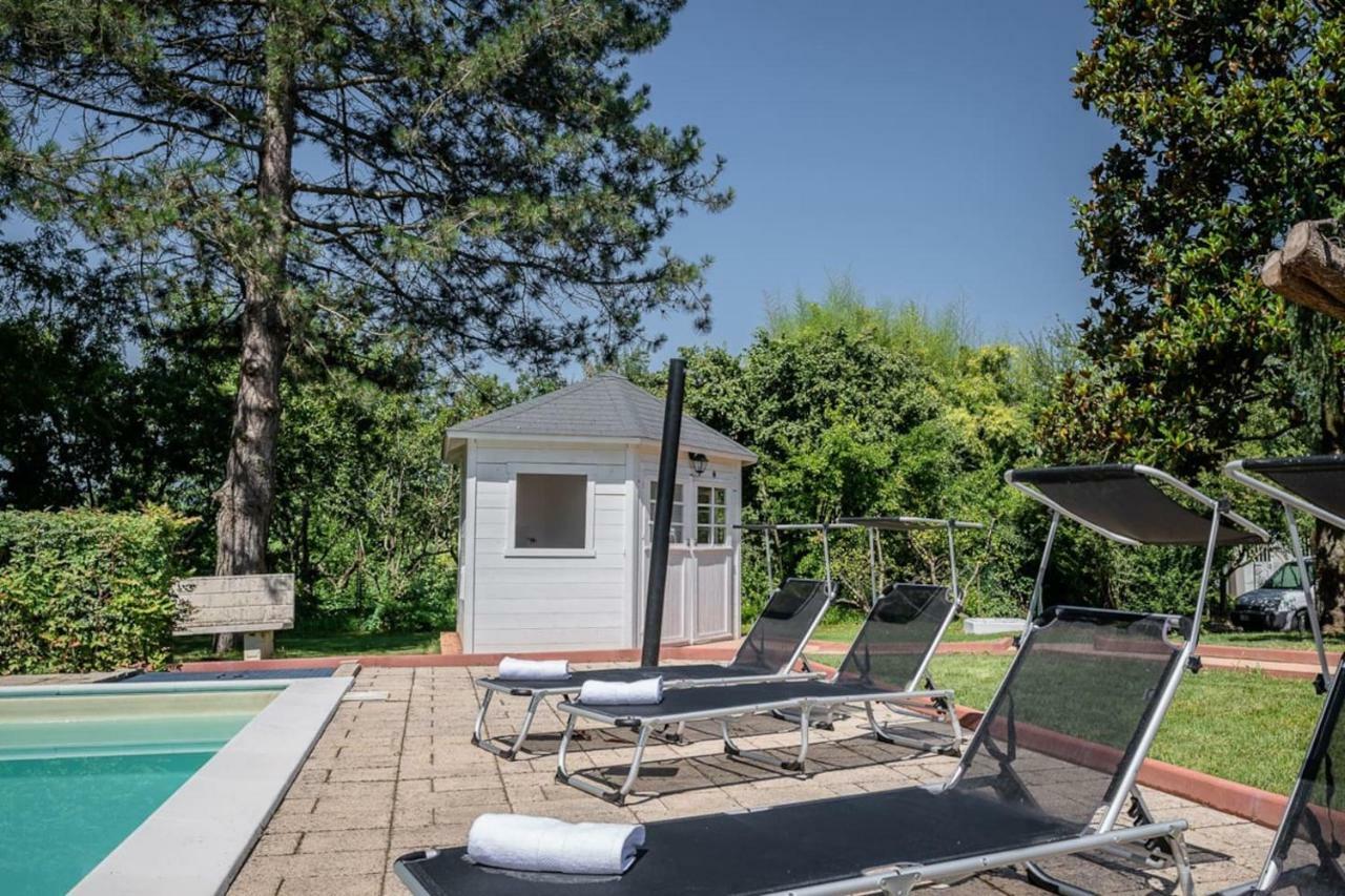 Villa Sequoia 莱尼 外观 照片